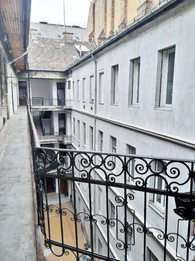 Bright Side Apartment Budapesta Exterior foto